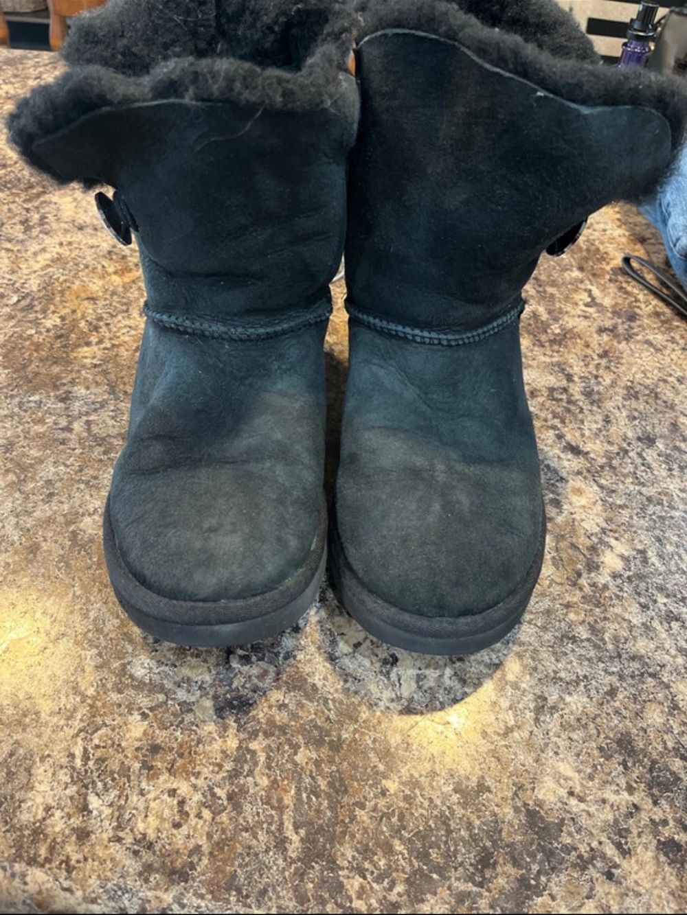 UGG Boots - Picture 4 of 6